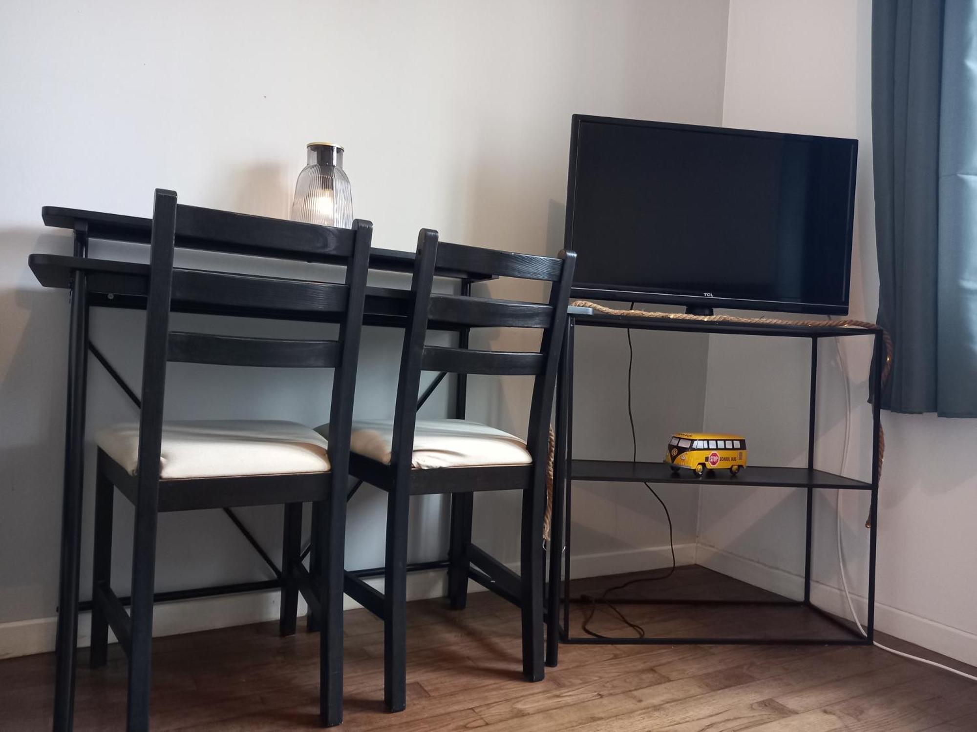 Au Bord Du Vilpion Apartment Marle-et-Behaine Ruang foto